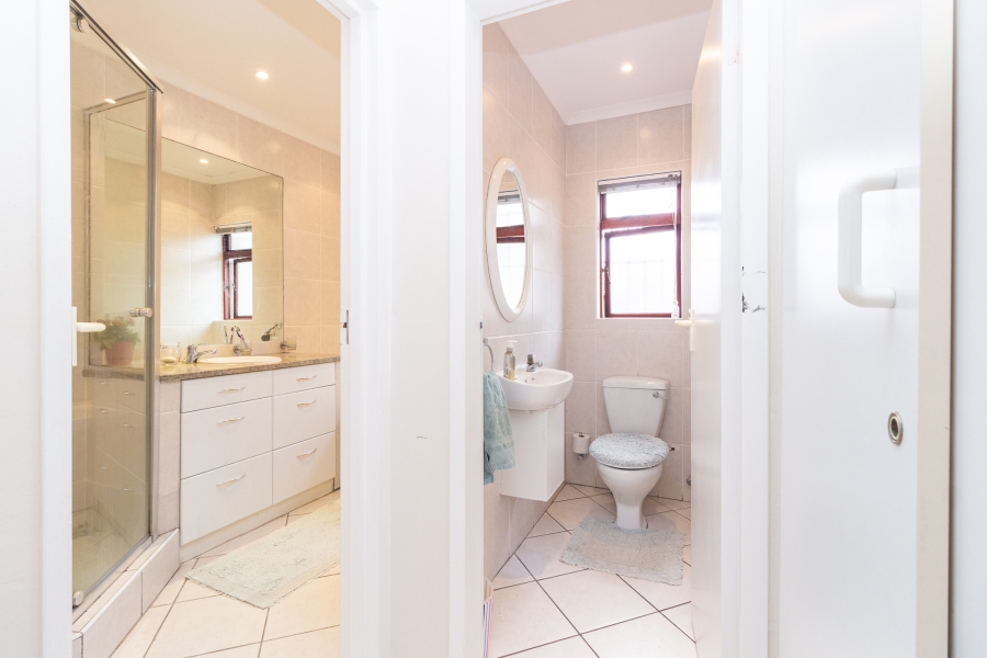 4 Bedroom Property for Sale in Pinelands Western Cape